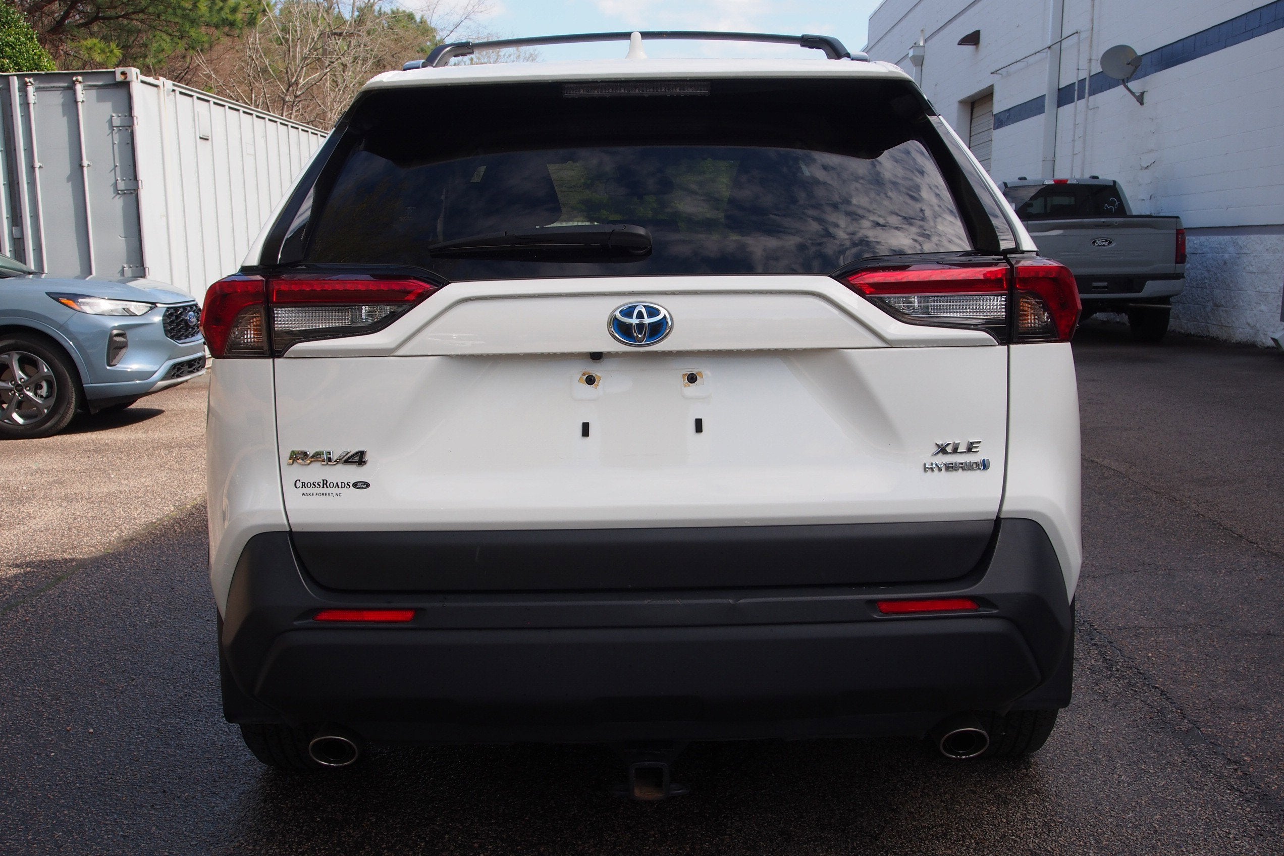 2022 Toyota RAV4 Hybrid XLE
