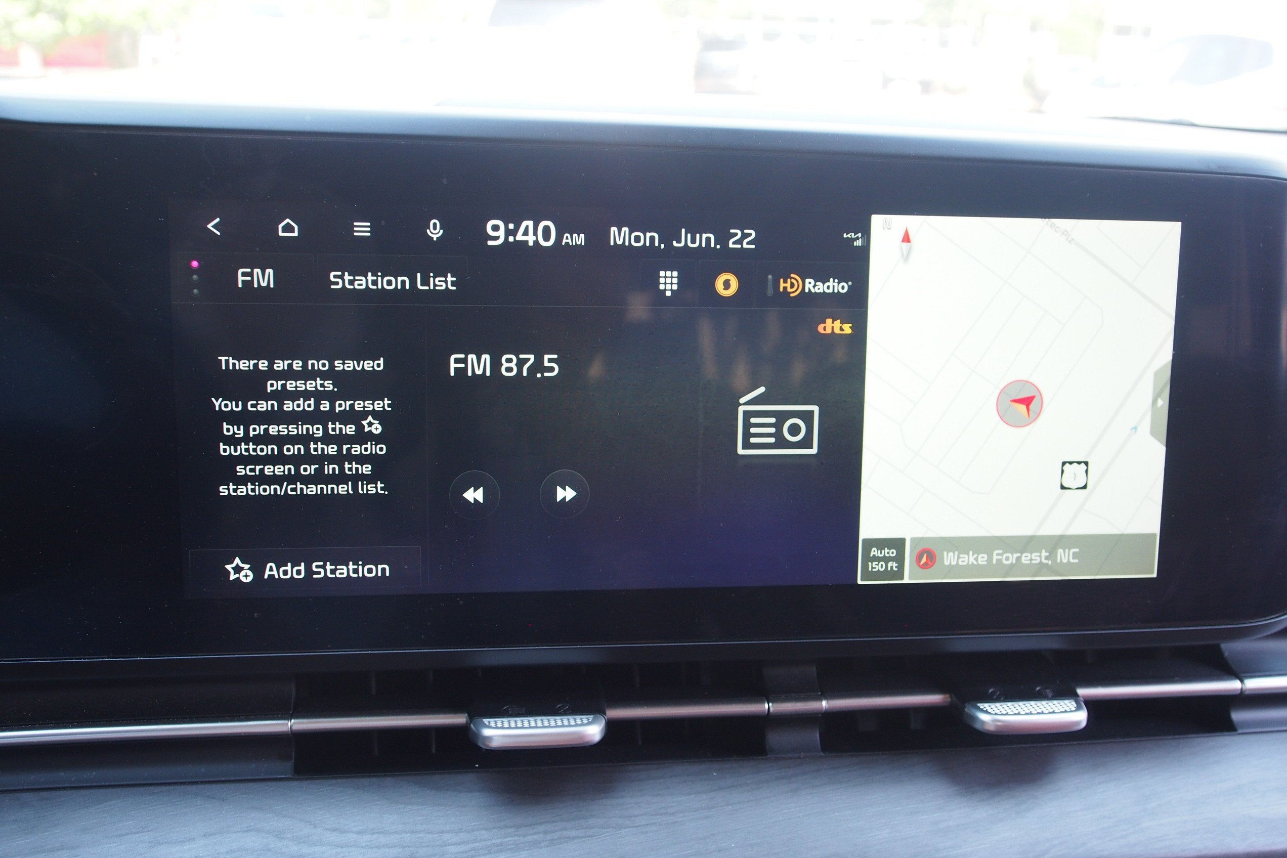 2024 Kia Carnival SX