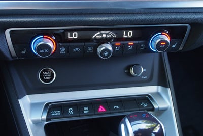 2024 Audi Q3 S line Premium