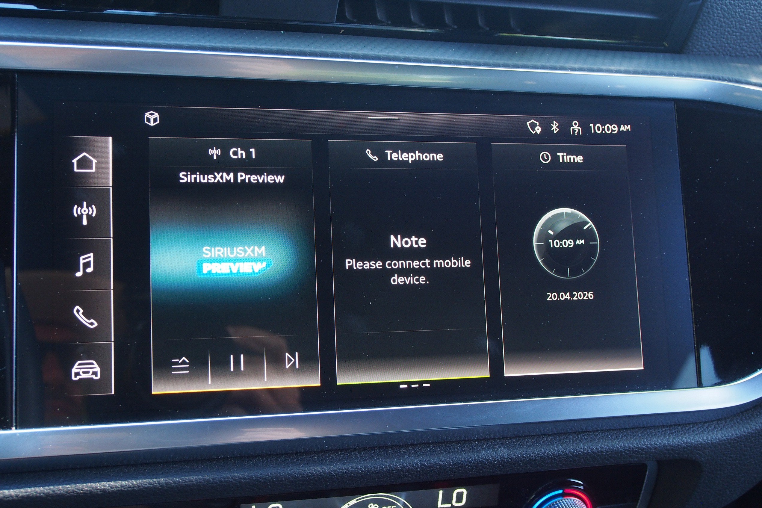 2024 Audi Q3 S line Premium