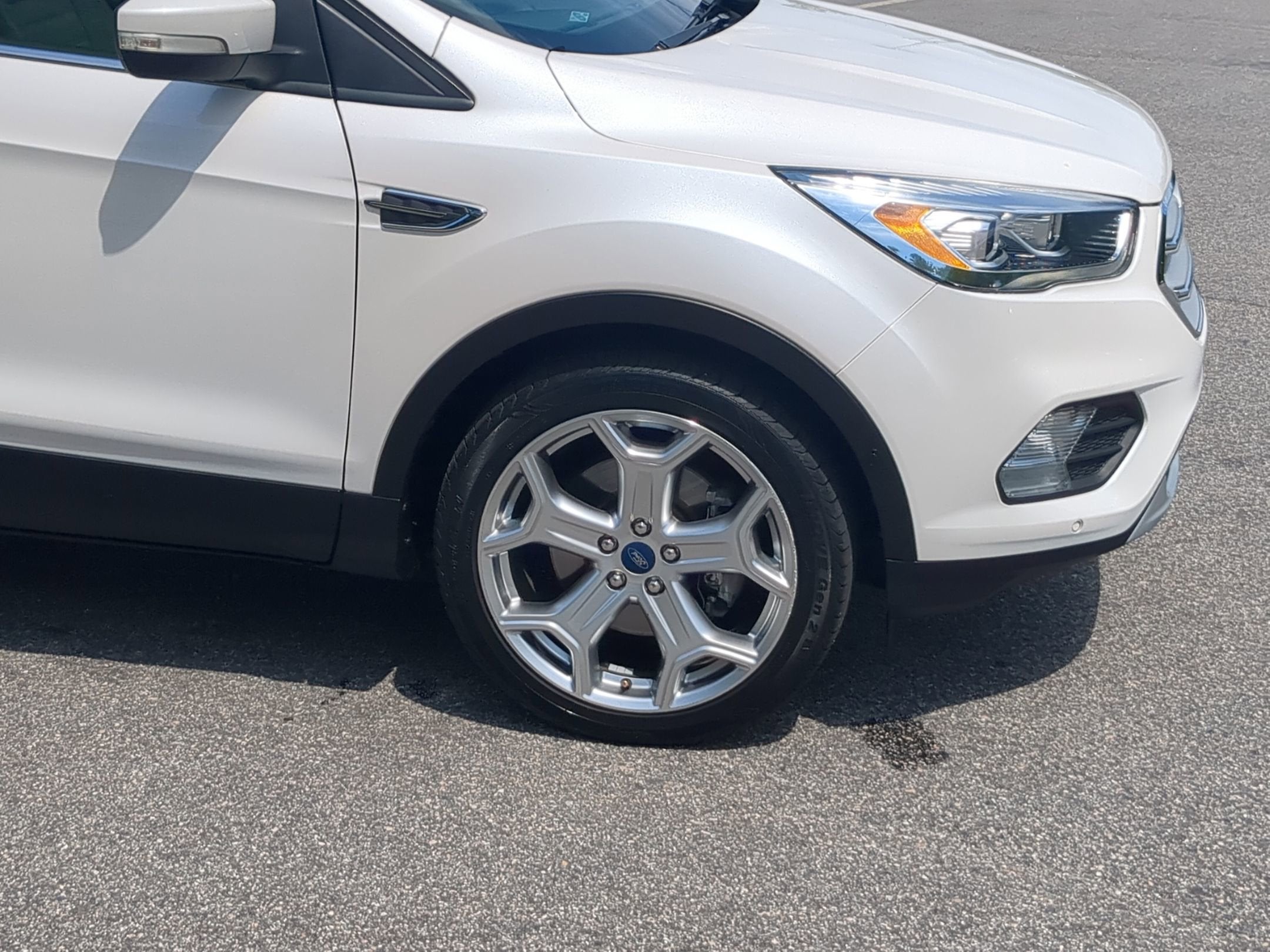 2019 Ford Escape Titanium