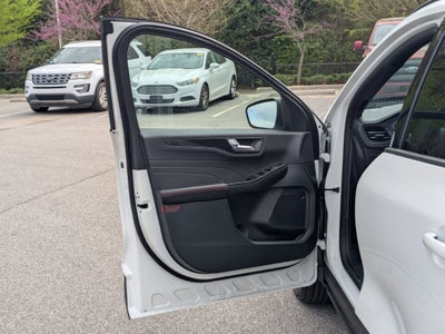 2025 Ford Escape ST-Line - Crossroads Courtesy Demo