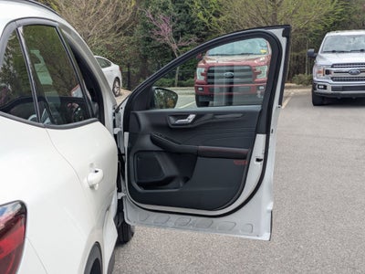 2025 Ford Escape ST-Line - Crossroads Courtesy Demo