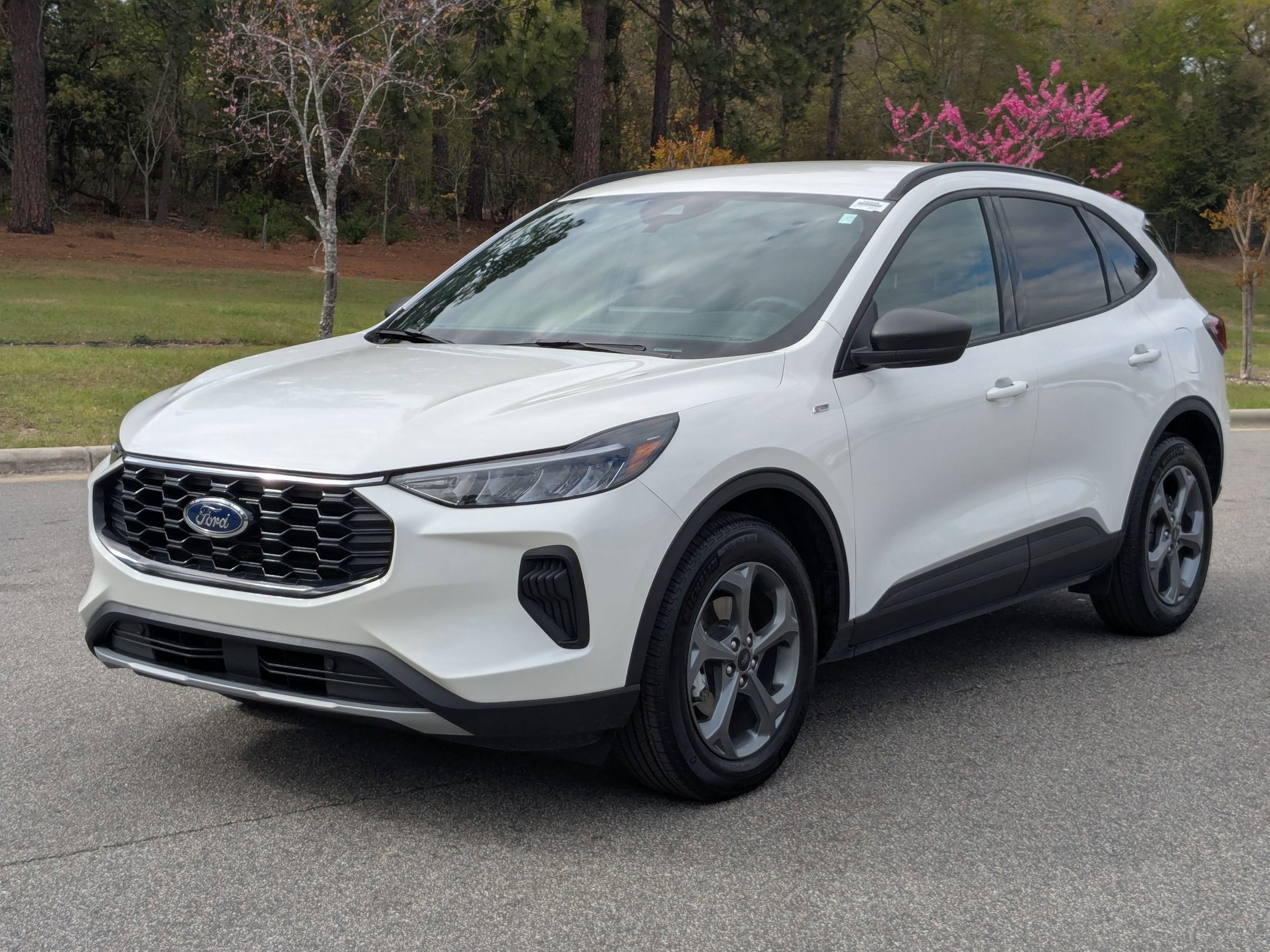 2025 Ford Escape ST-Line - Crossroads Courtesy Demo