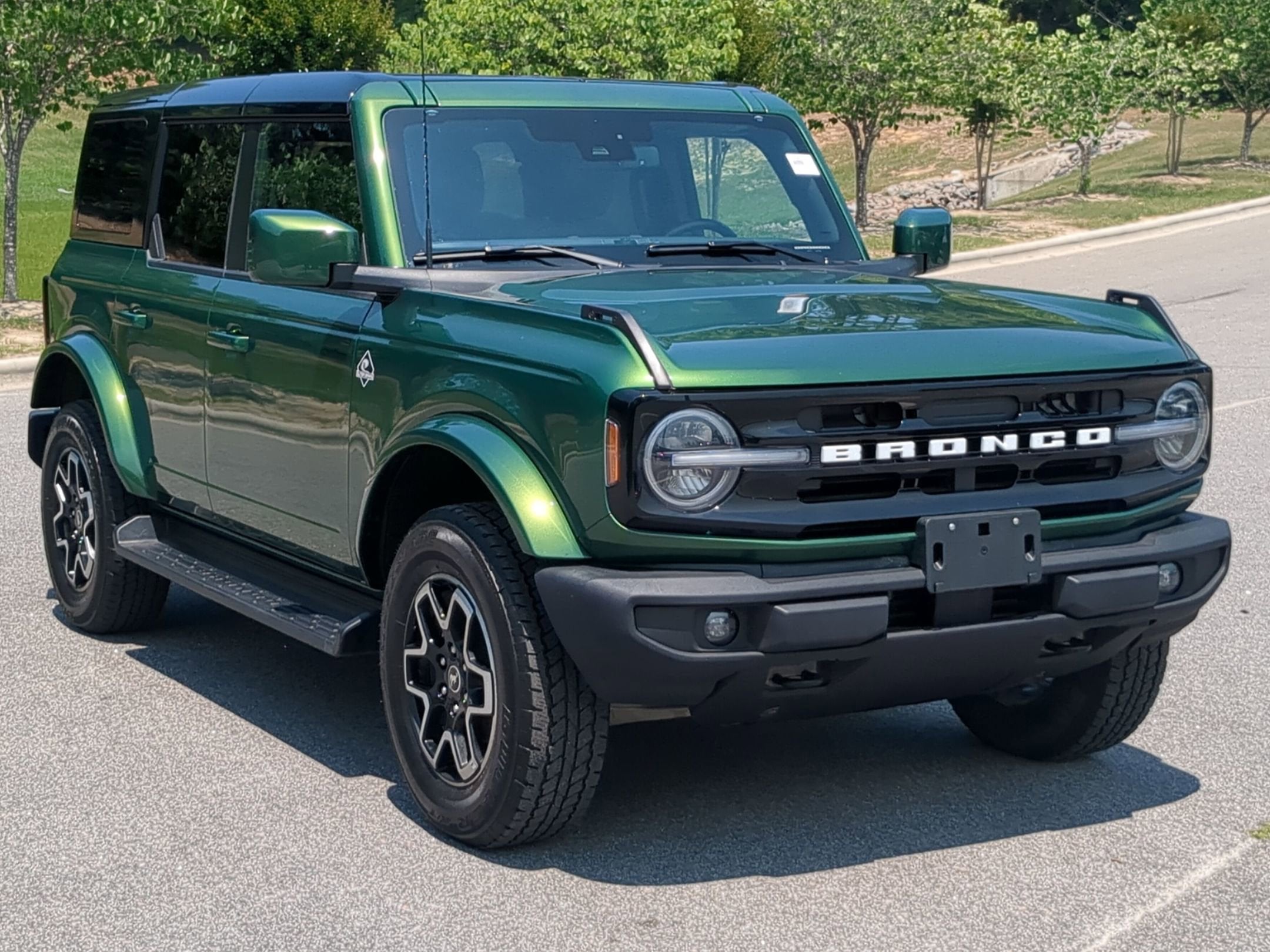 2025 Ford Bronco Outer Banks 4x4's photo