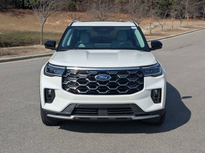 2025 Ford Explorer Platinum
