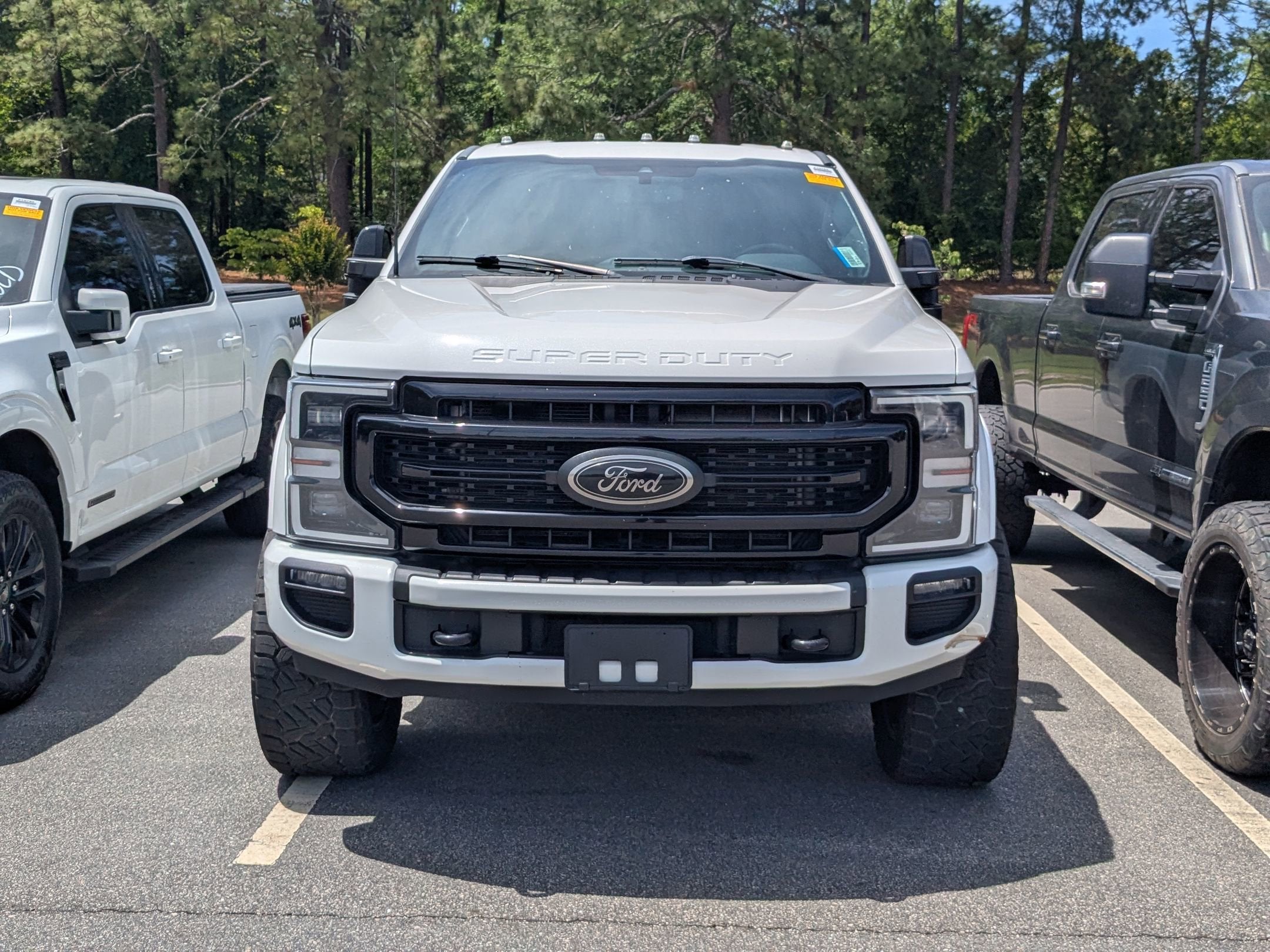 2022 Ford Super Duty F-350 SRW LARIAT