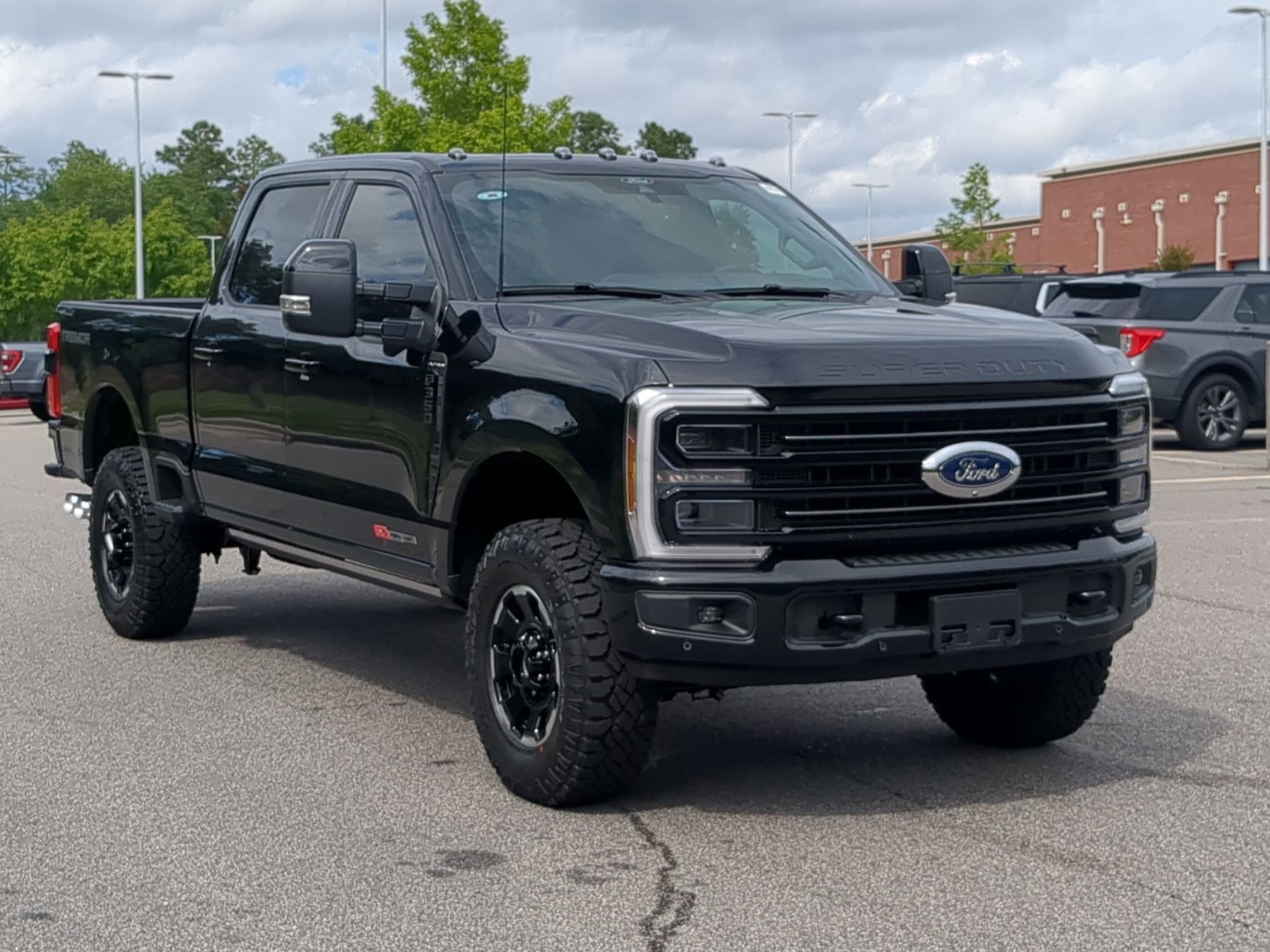 2026 Ford F-350 Platinum 4x4 Crew Cab 8' Box SRW's photo