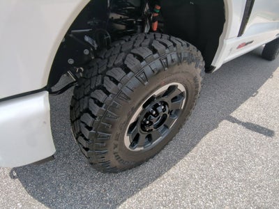 2026 Ford Super Duty F-350 SRW Platinum