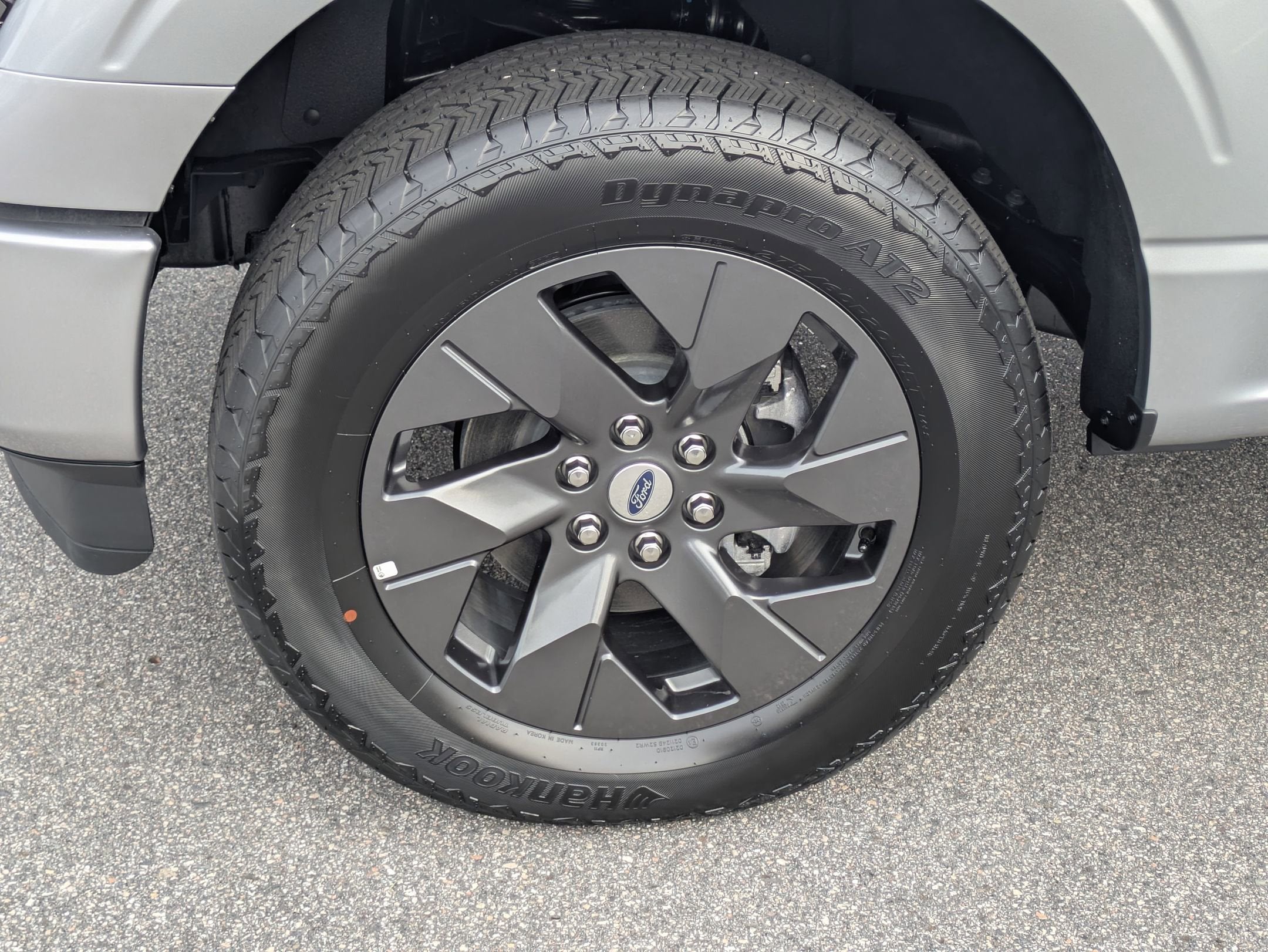 2025 Ford F-150 STX - Photo 11