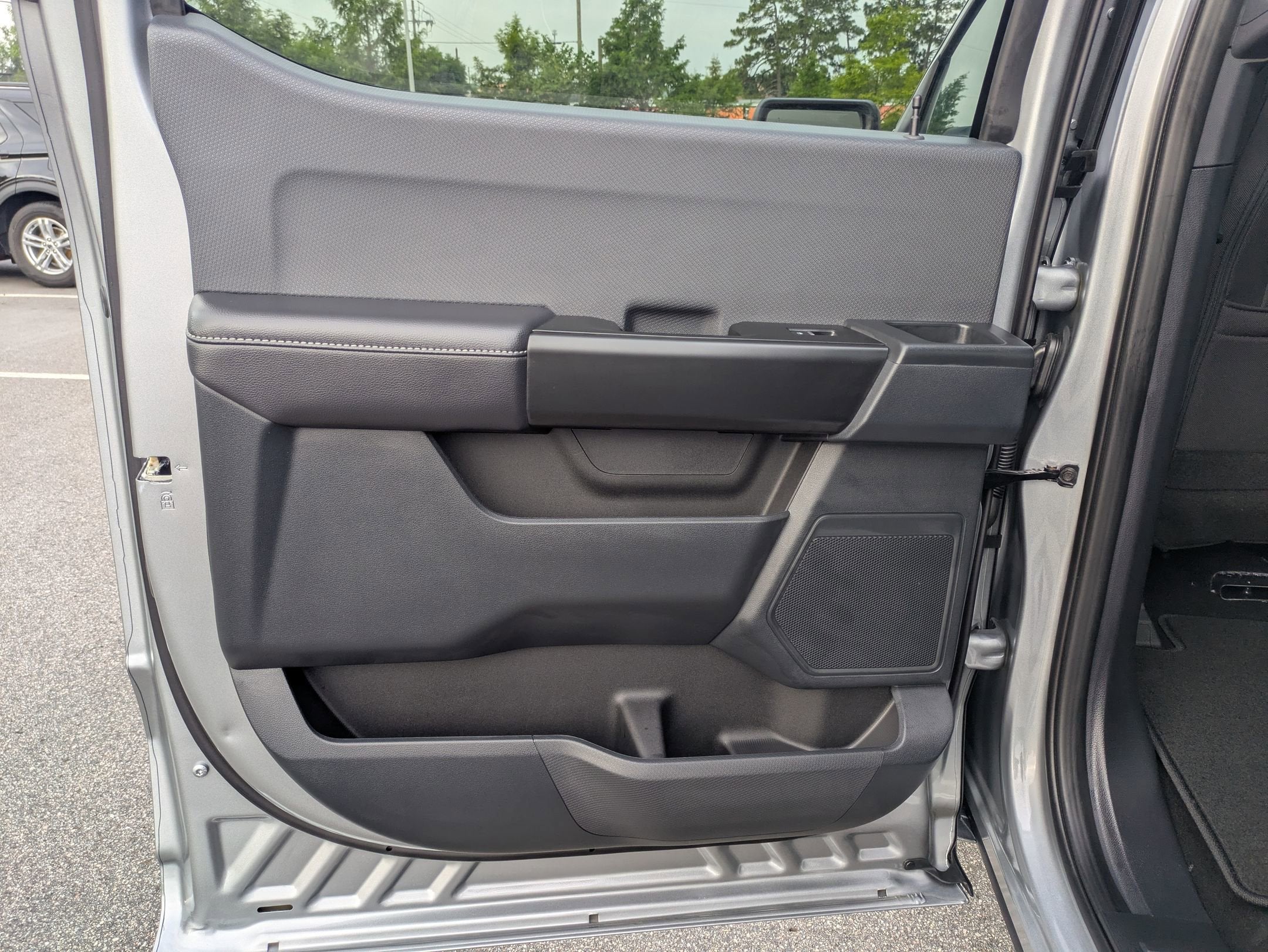 2025 Ford F-150 STX - Photo 25