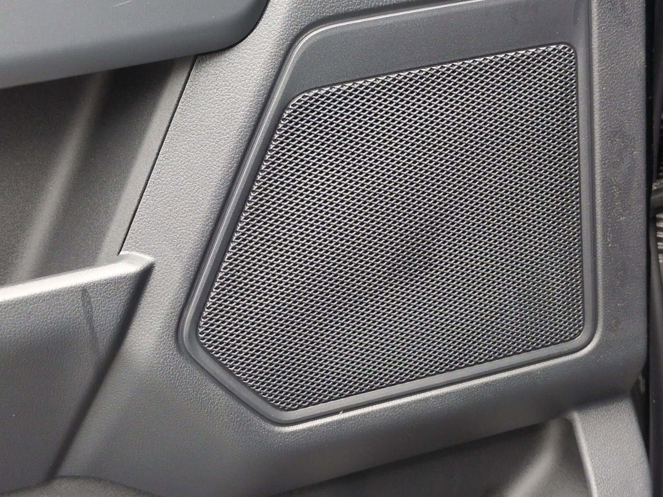 2026 Ford F-150 XLT - Photo 15
