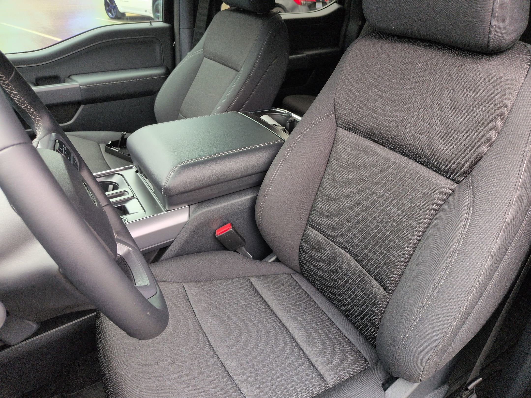 2026 Ford F-150 XLT - Photo 16