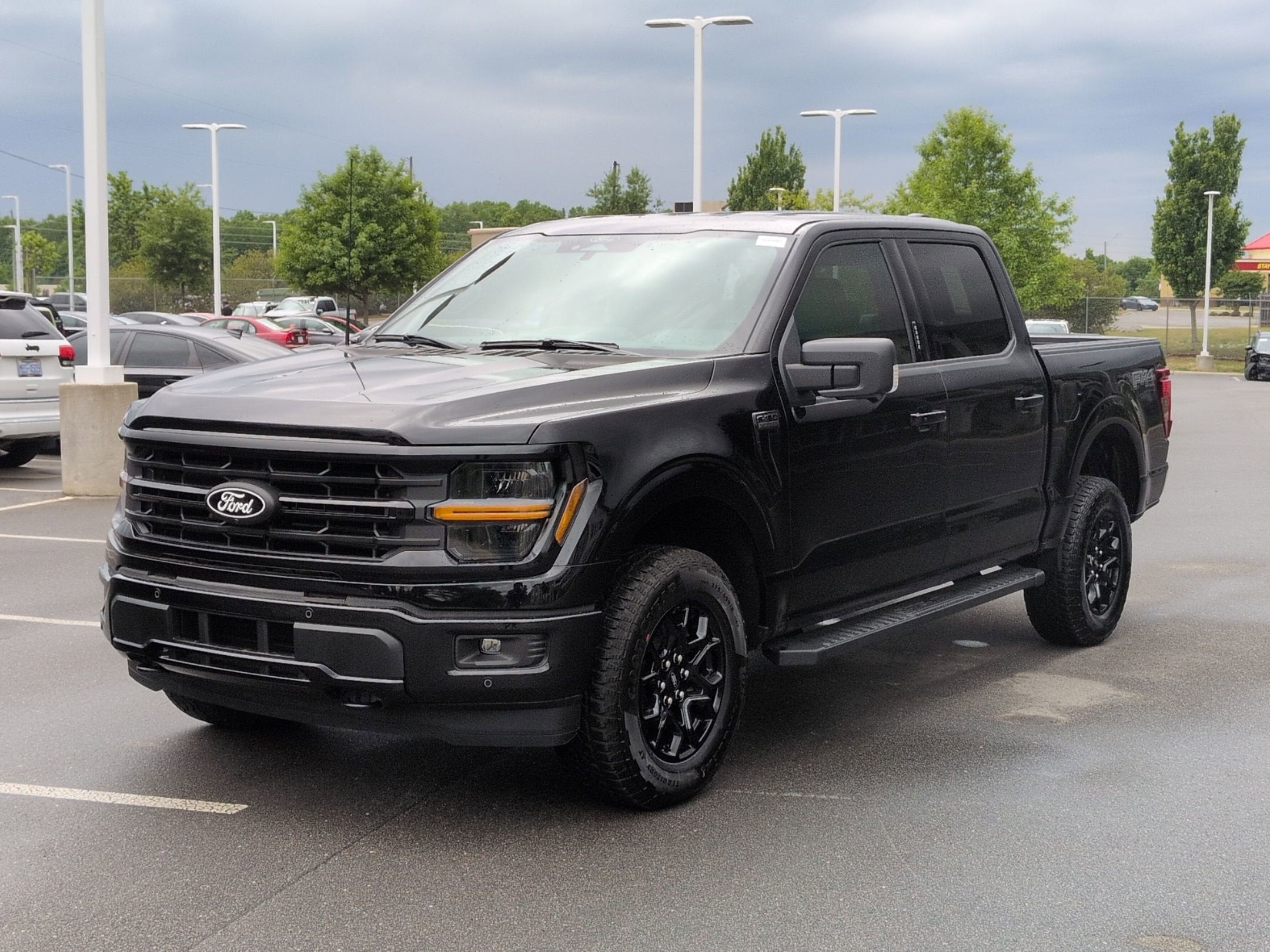 2026 Ford F-150 XLT - Photo 8