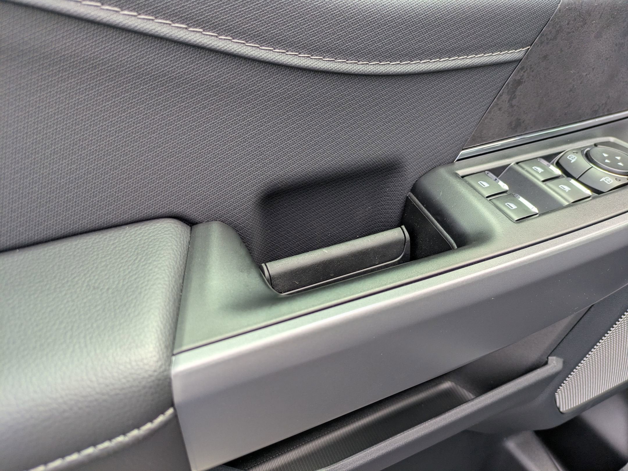 2025 Ford F-150 XLT - Photo 13