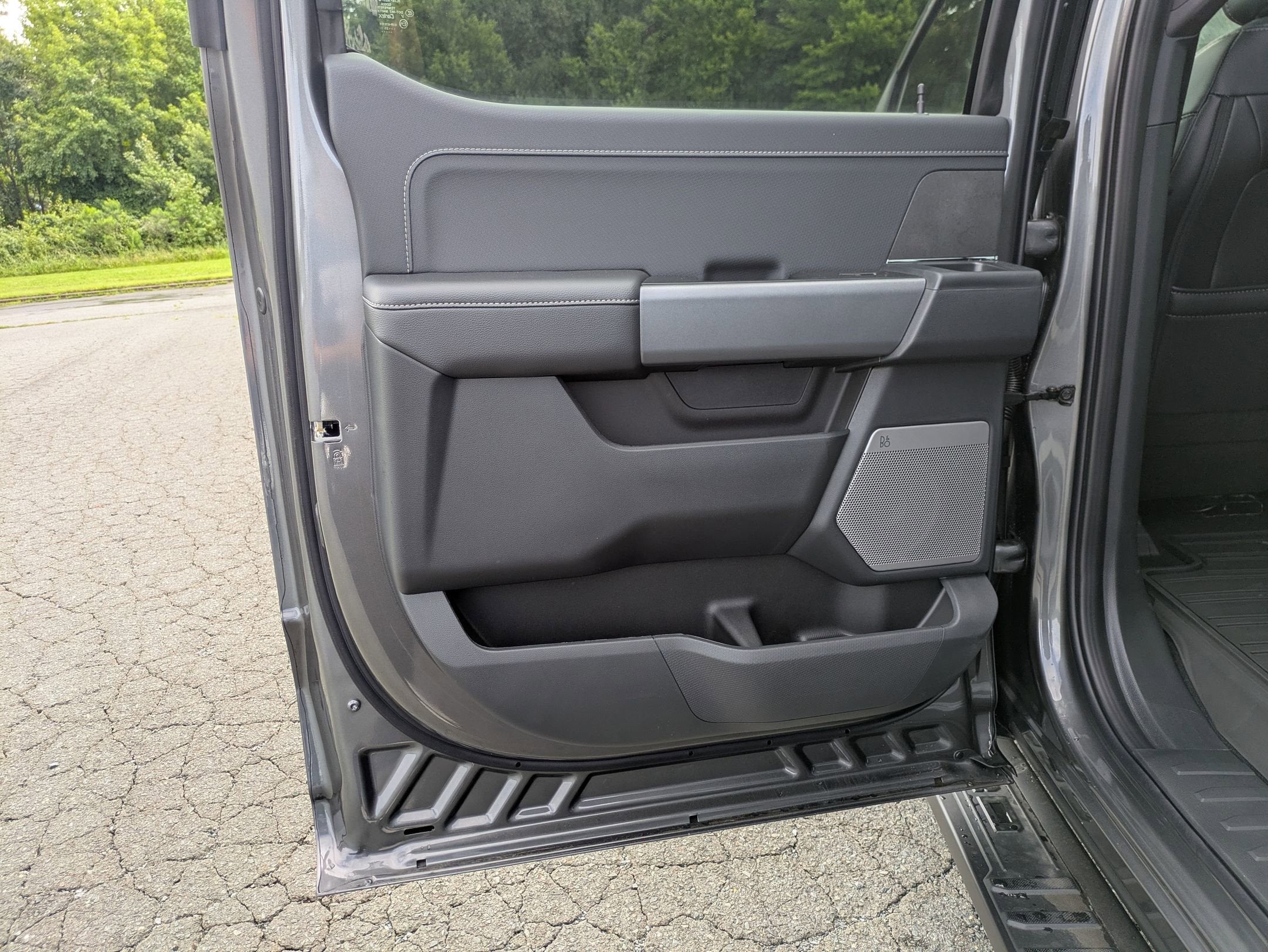 2025 Ford F-150 XLT - Photo 26