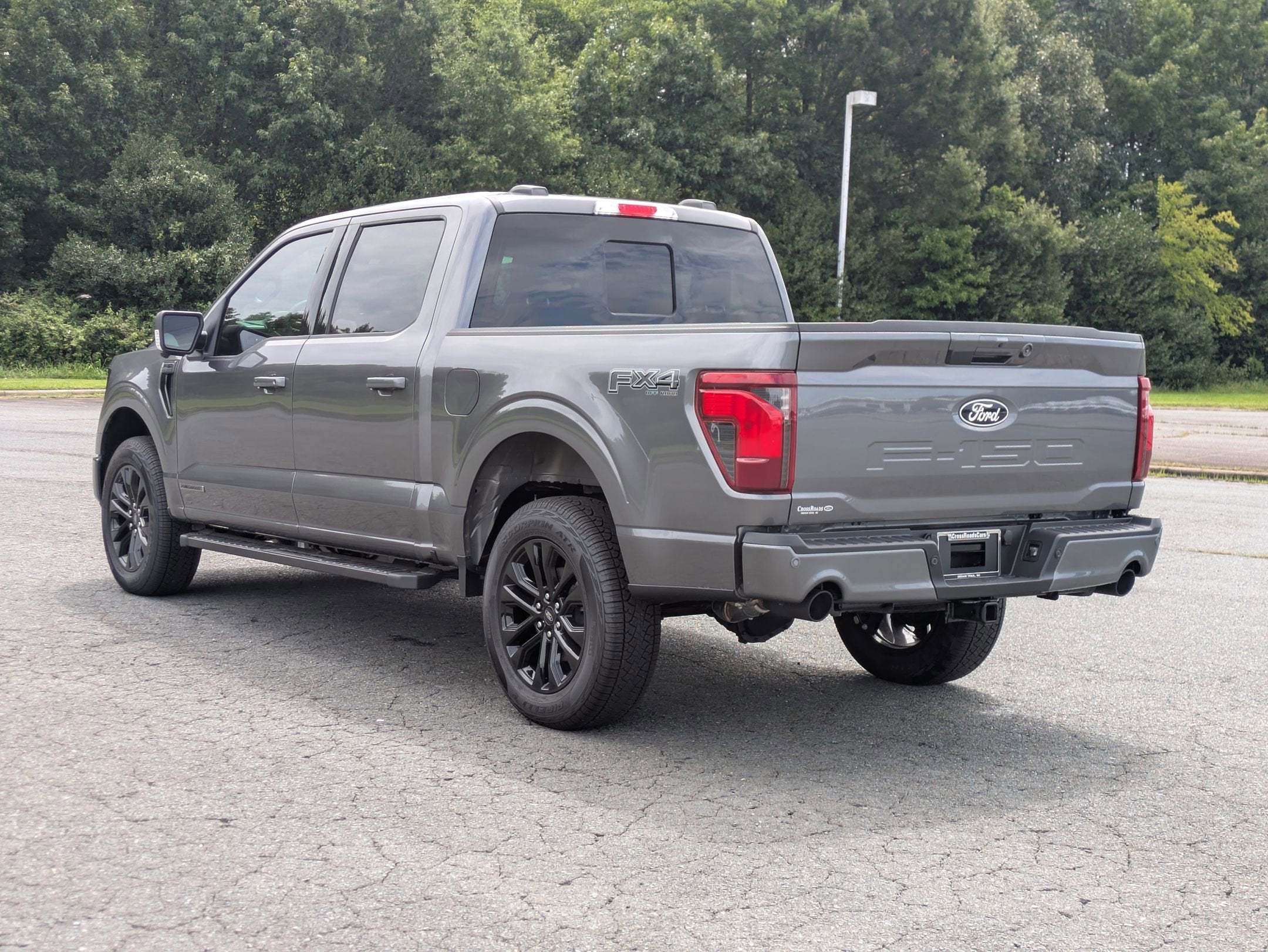 2025 Ford F-150 XLT - Photo 6
