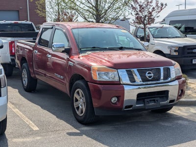 2014 Nissan Titan SV
