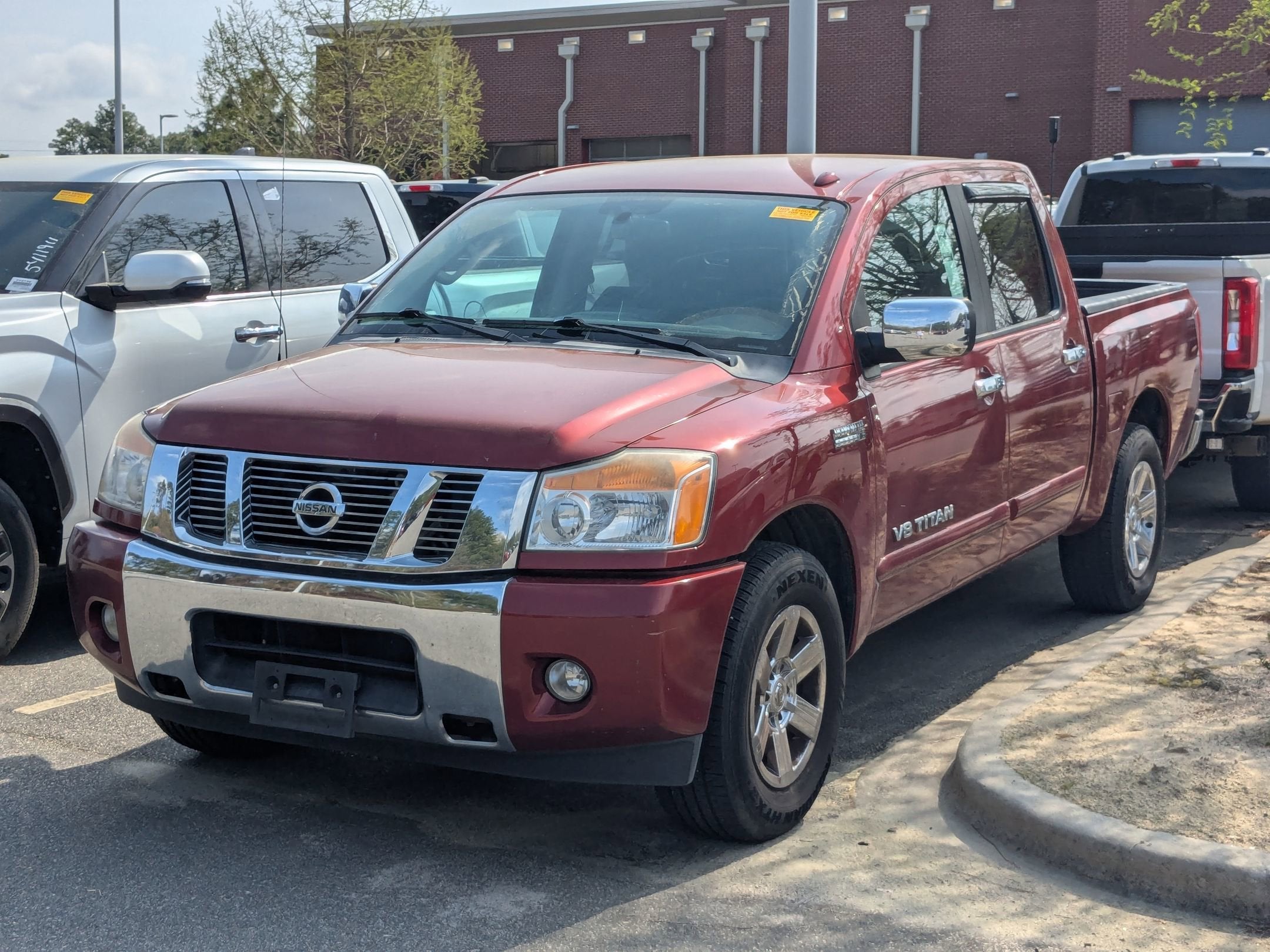 2014 Nissan Titan SV
