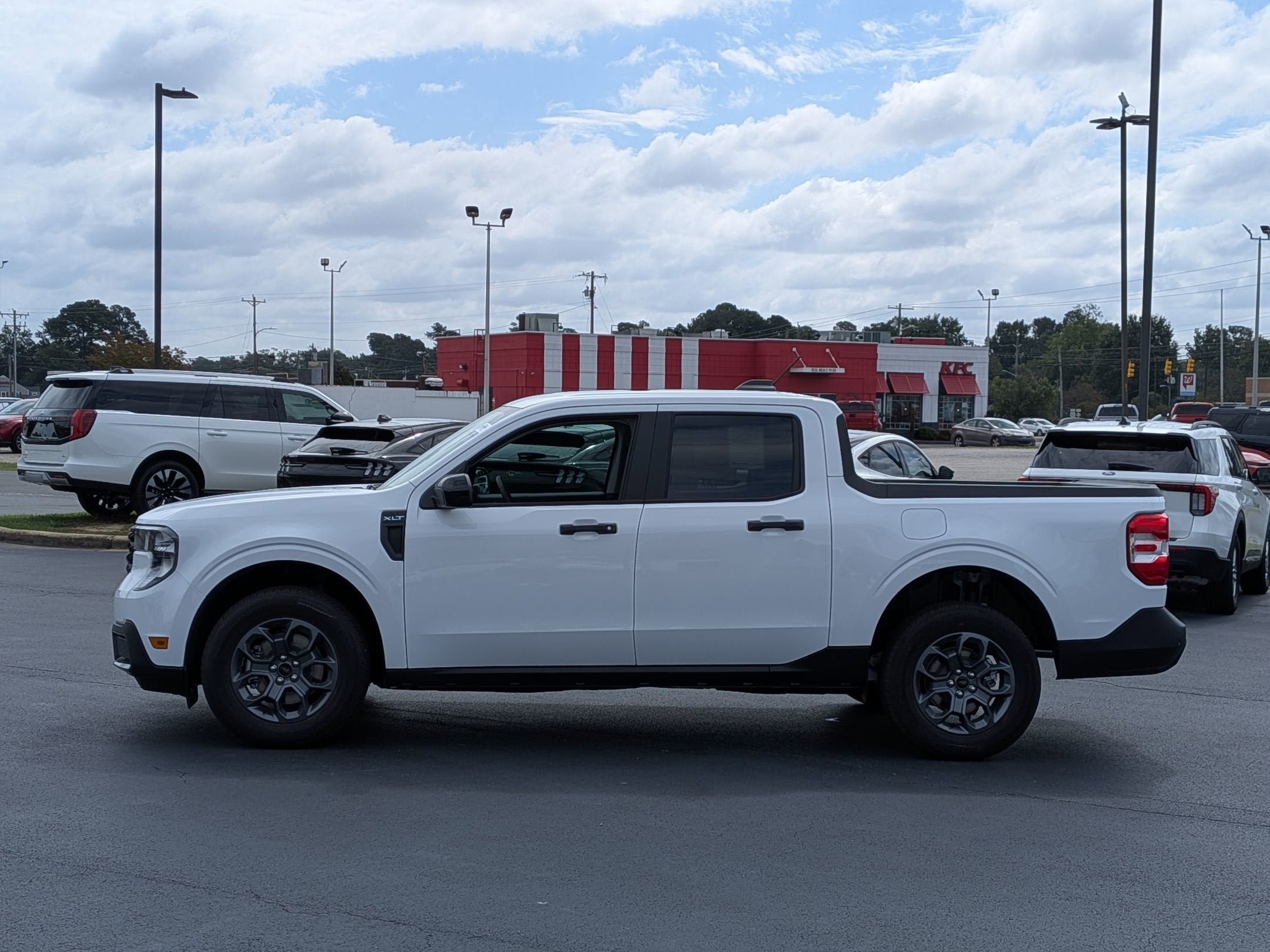 2025 Ford Maverick XLT