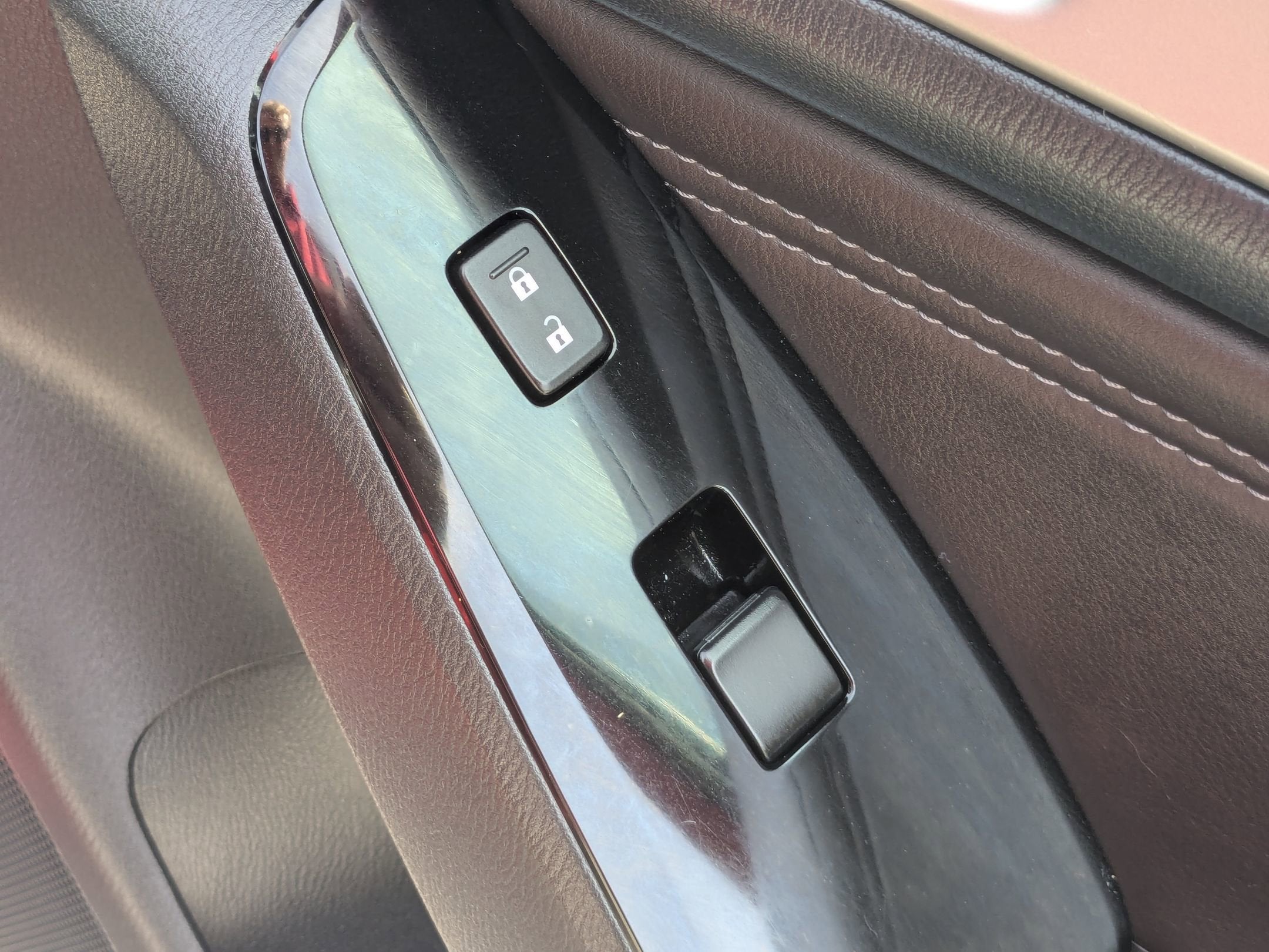 2017 Mazda Mazda3 5-Door Touring 2.5