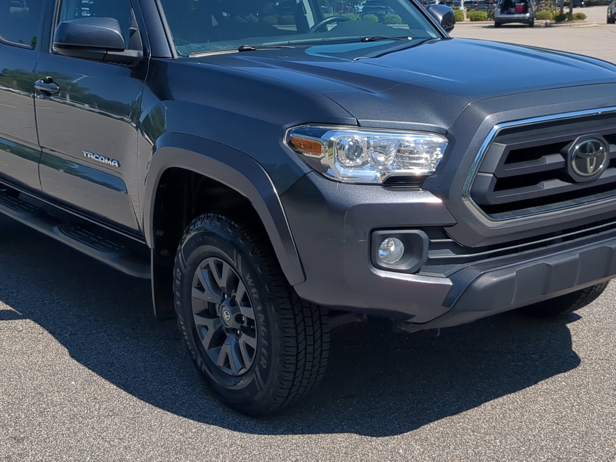 2022 Toyota Tacoma 4WD SR5