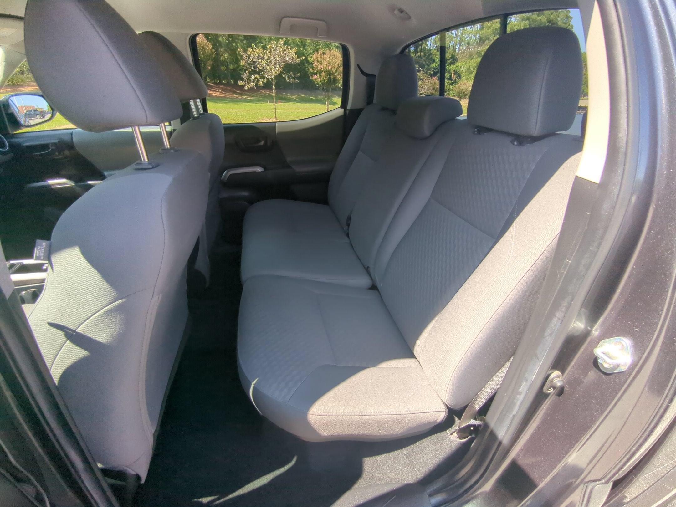 2022 Toyota Tacoma 4WD SR5