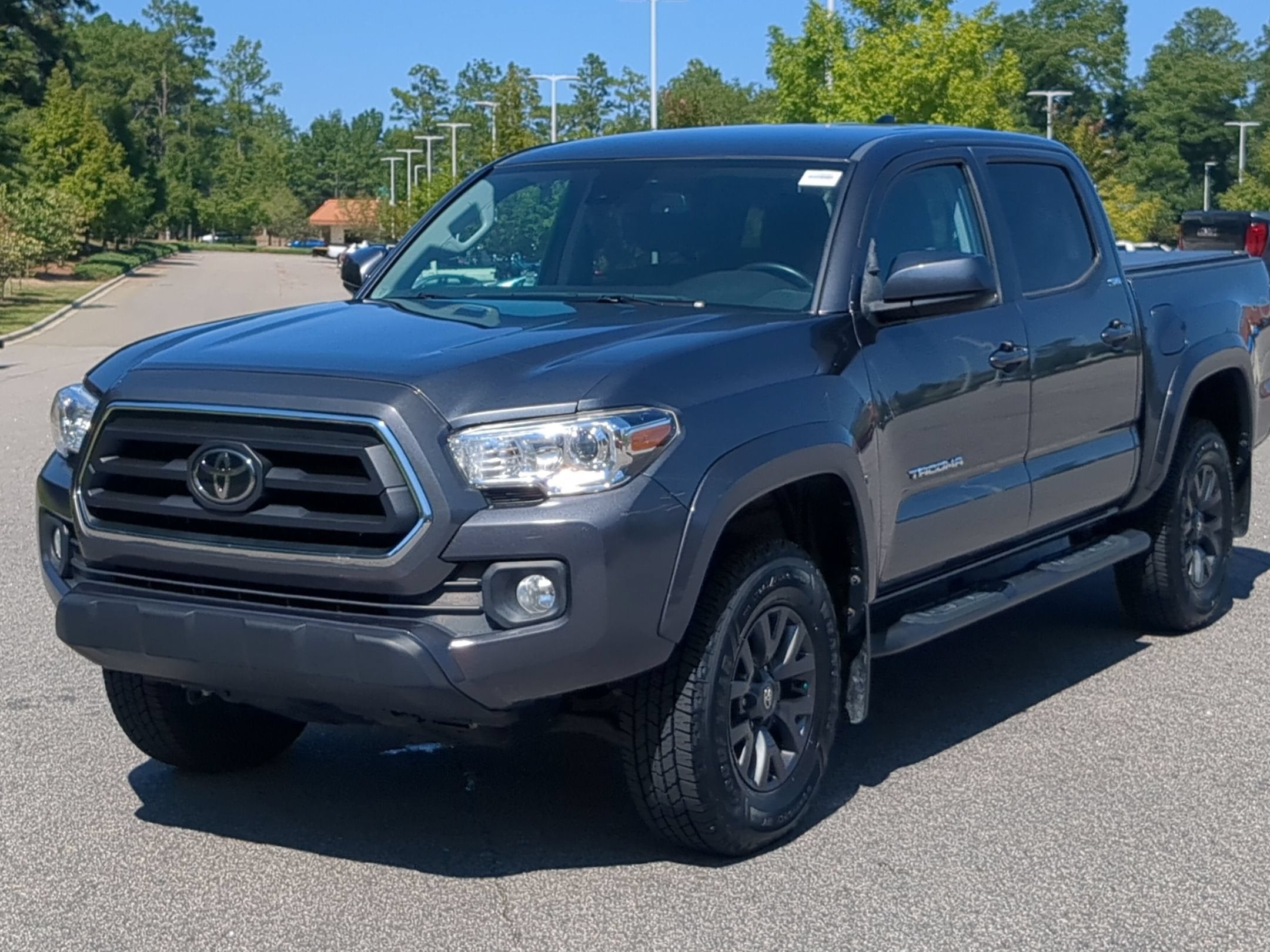 2022 Toyota Tacoma 4WD SR5