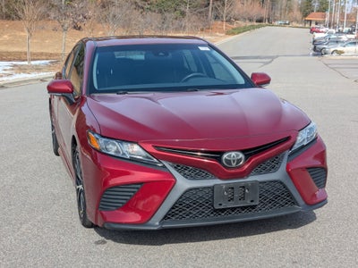 2018 Toyota Camry SE