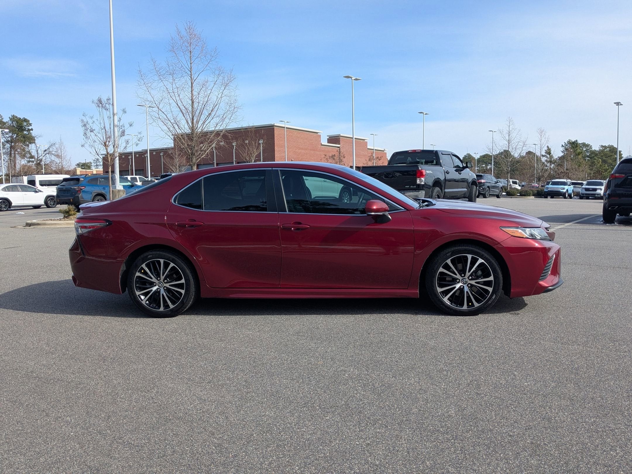 2018 Toyota Camry SE