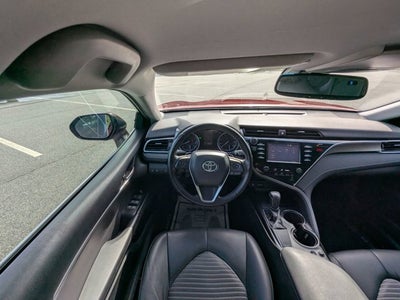 2018 Toyota Camry SE