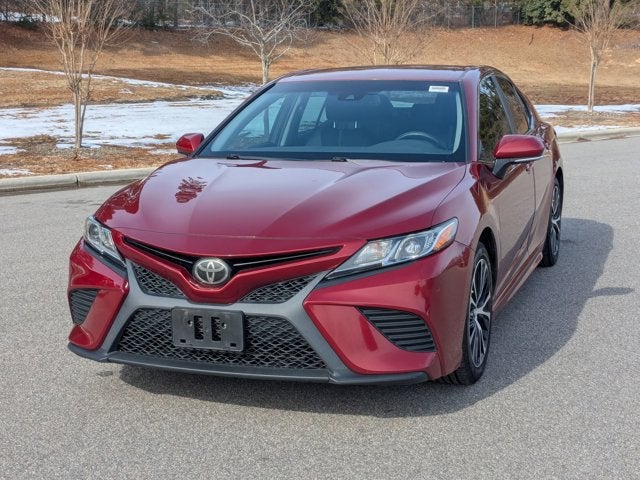 2018 Toyota Camry SE