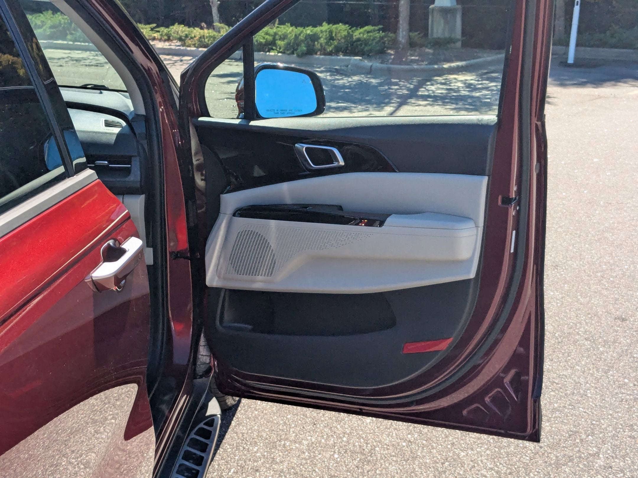 2023 Kia Carnival SX