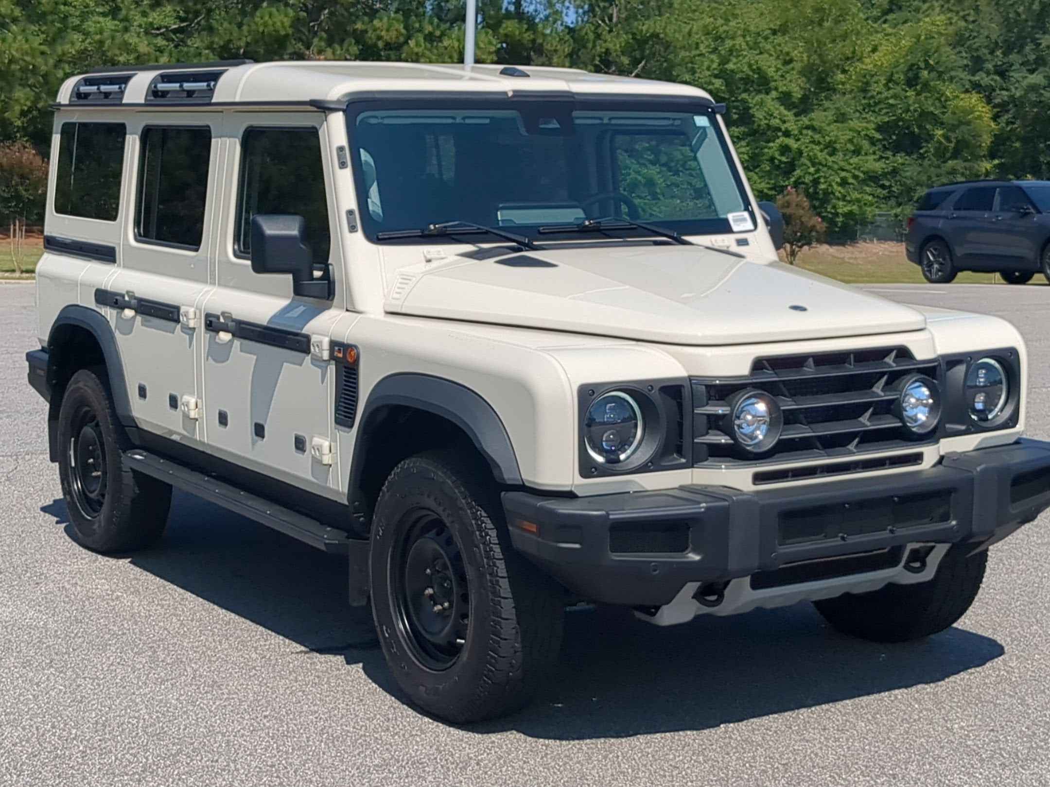 2024 INEOS Grenadier Station Wagon Base