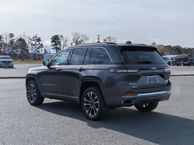 2022 Jeep Grand Cherokee Overland