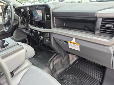 2026 Ford Super Duty F-450 DRW XL Reading Service Body