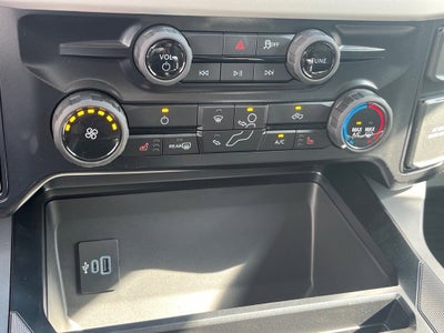 2026 Ford Super Duty F-450 DRW XLT