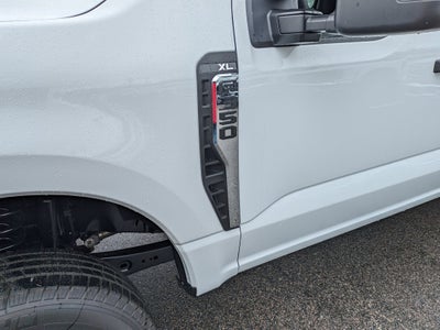 2025 Ford Super Duty F-350 DRW XL