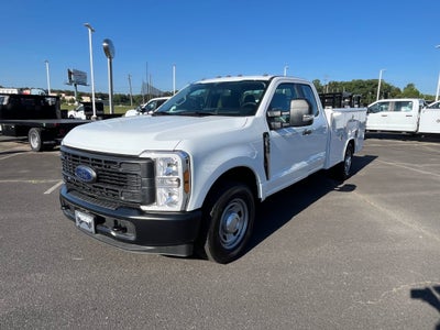 2025 Ford Super Duty F-350 SRW XL