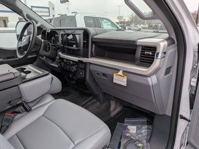 2025 Ford Super Duty F-350 SRW XL