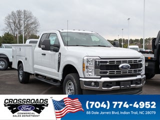 2025 Ford Super Duty F-350 SRW XL