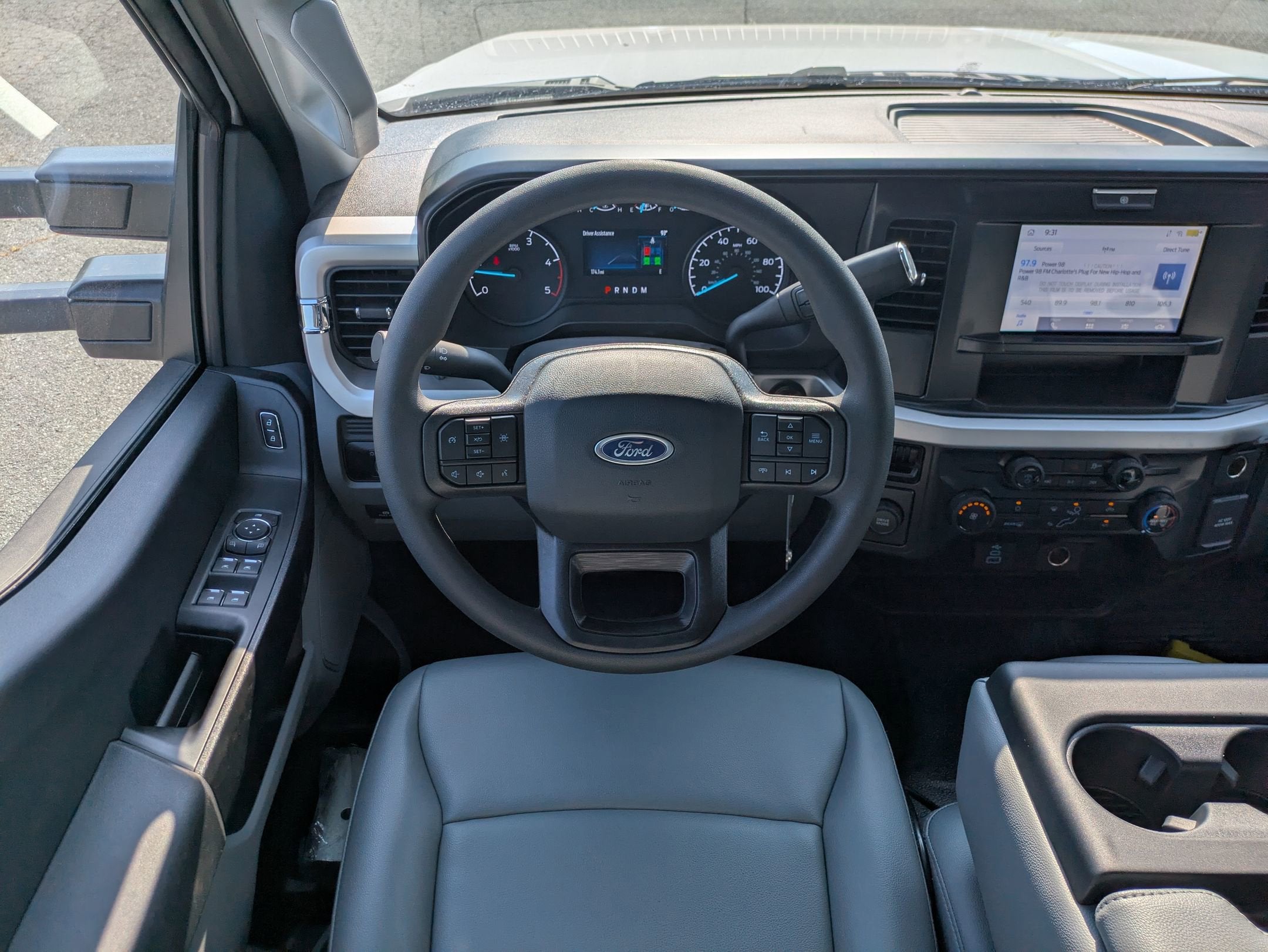 2025 Ford Super Duty F-450 DRW XL