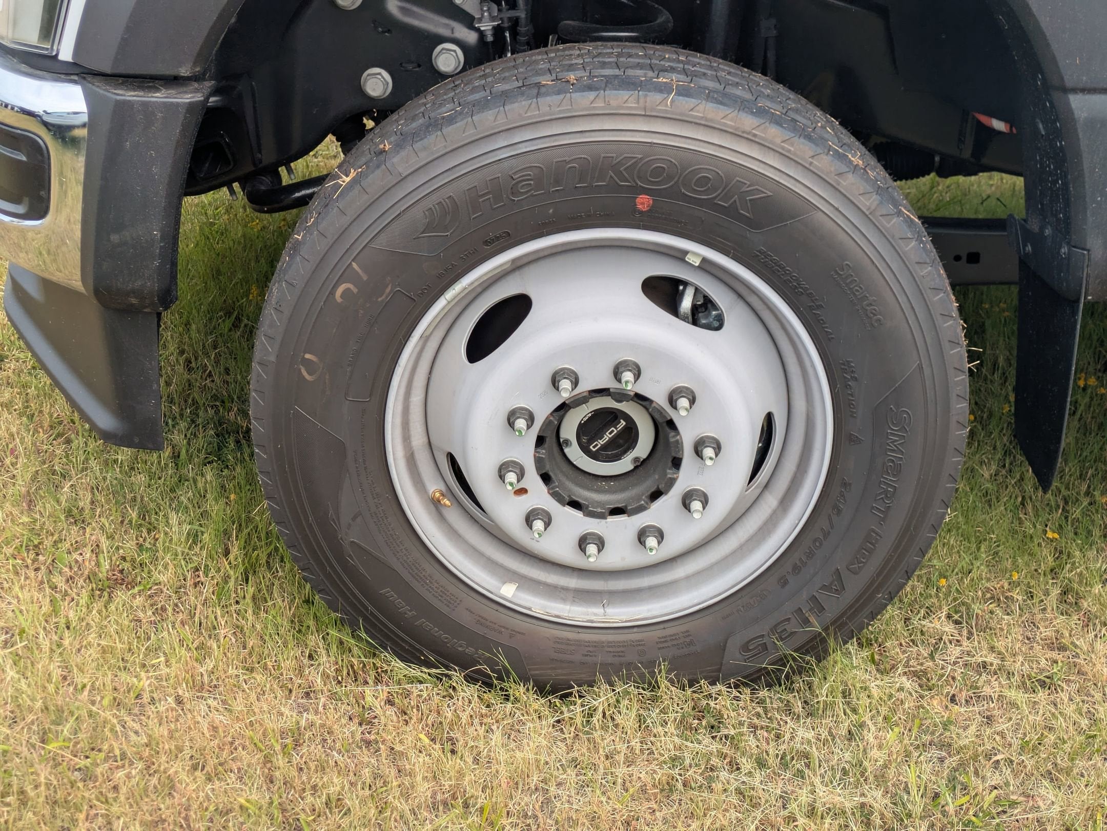 2025 Ford Super Duty F-600 DRW XL