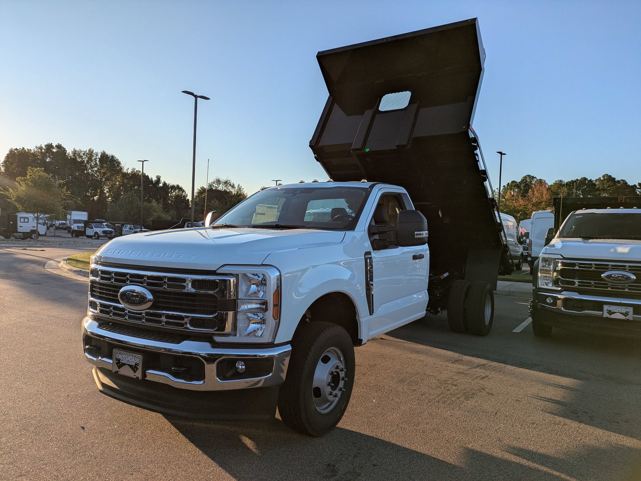 2026 Ford Super Duty F-350 DRW XL PJs12ft Flatbed Dump