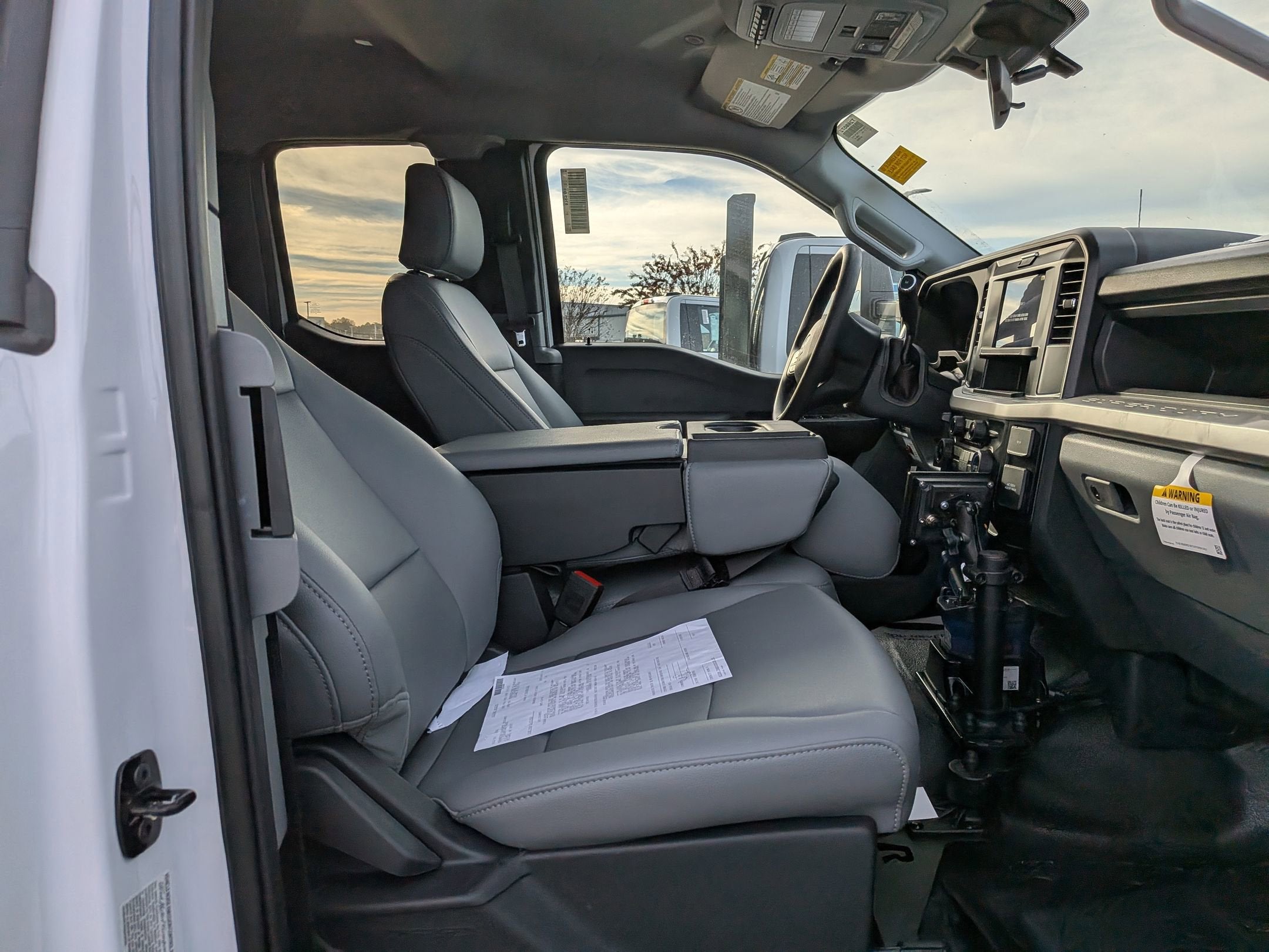 2026 Ford Super Duty F-550 DRW XL