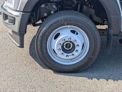 2025 Ford Super Duty F-550 DRW XL