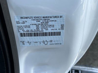 2027 Ford F-750SD Base