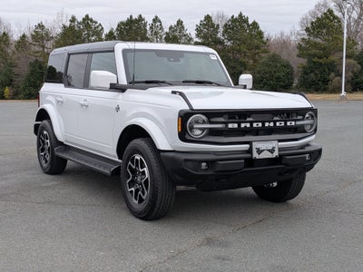 2025 Ford Bronco Outer Banks
