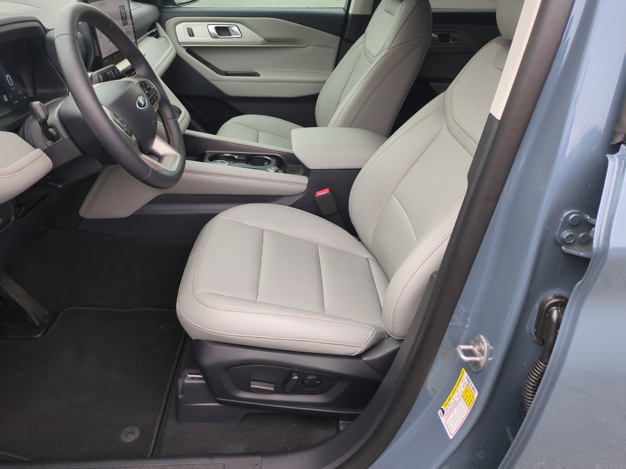 2026 Ford Explorer Active - Crossroads Courtesy Demo