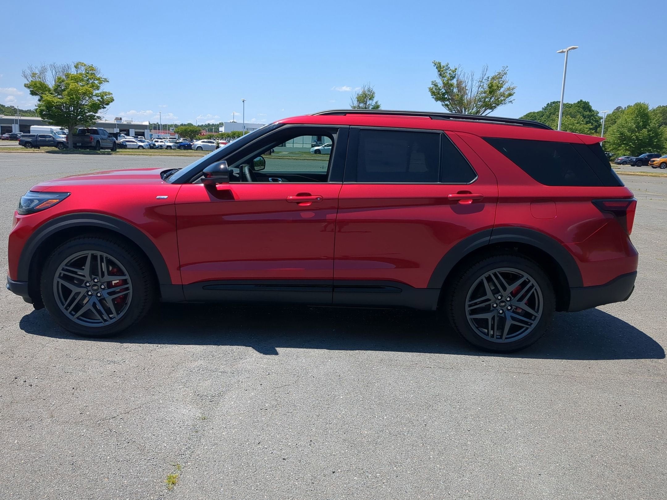2026 Ford Explorer ST-Line - Crossroads Courtesy Demo